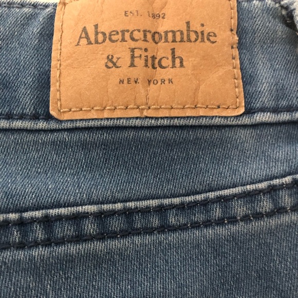 😊😊Abercrombie & Fitch Skinny Jeans - Picture 6 of 6